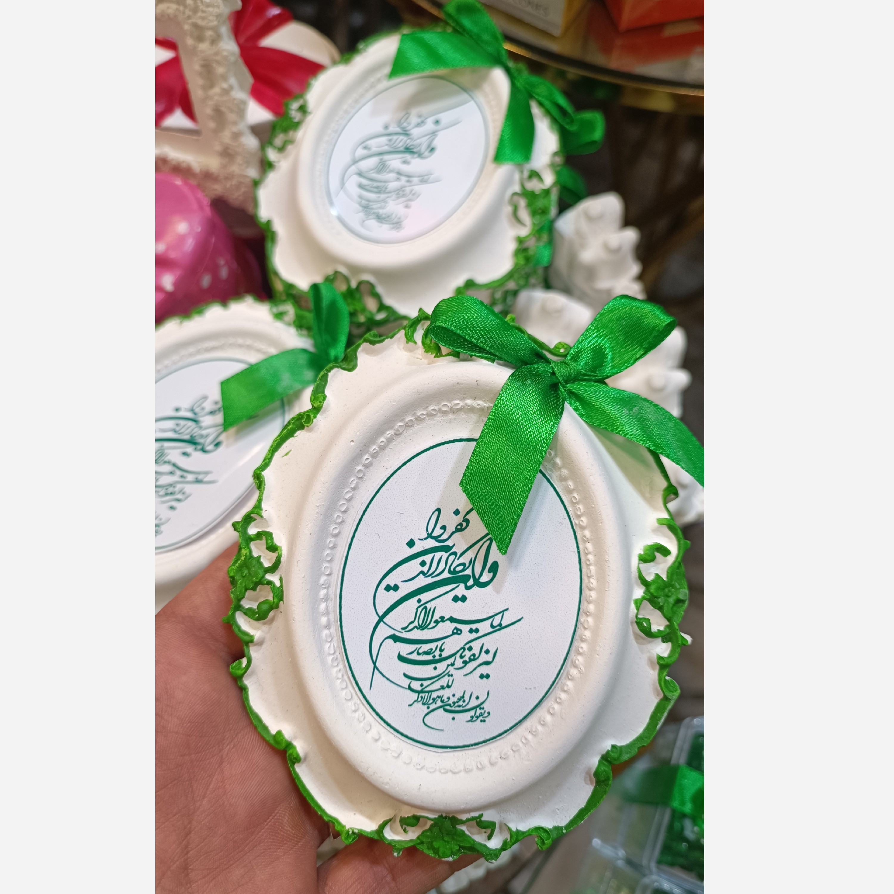 پک گیفت کادویی عید غدیر قاب وان یکاد