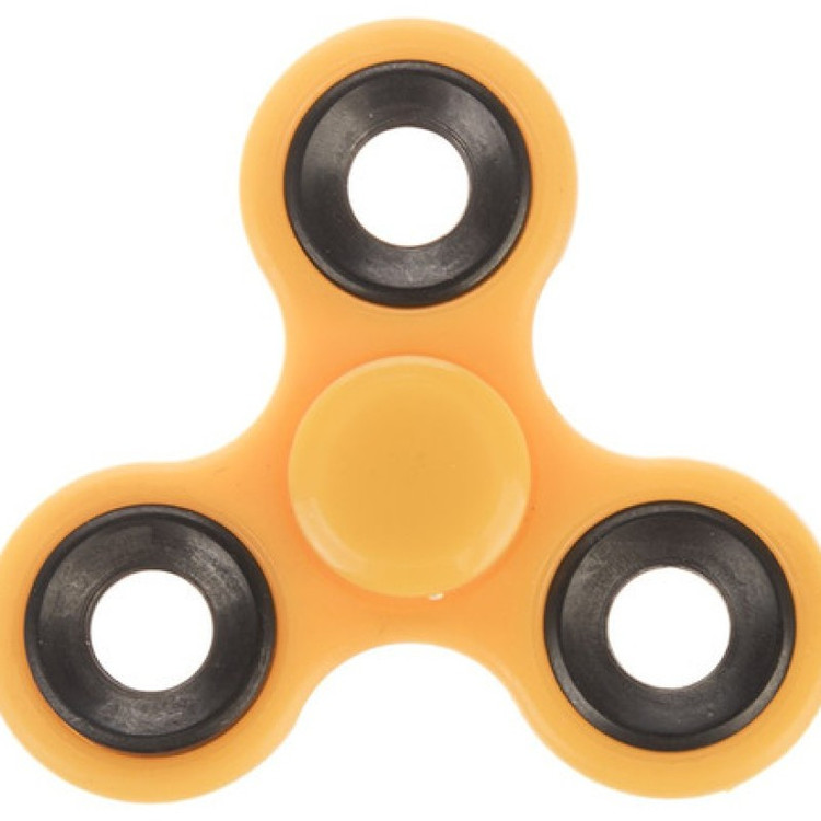 اسپینر دستی موتی مدل Three Blades فلزی