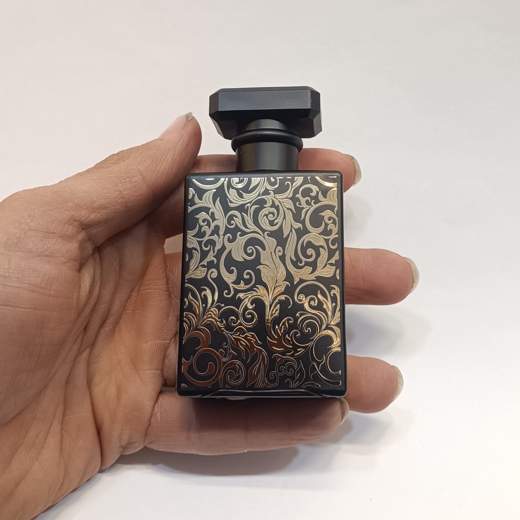 شیشه خالی ادکلن شیشه عطر اسپری 30 میل طرح طلاکوب کد4625