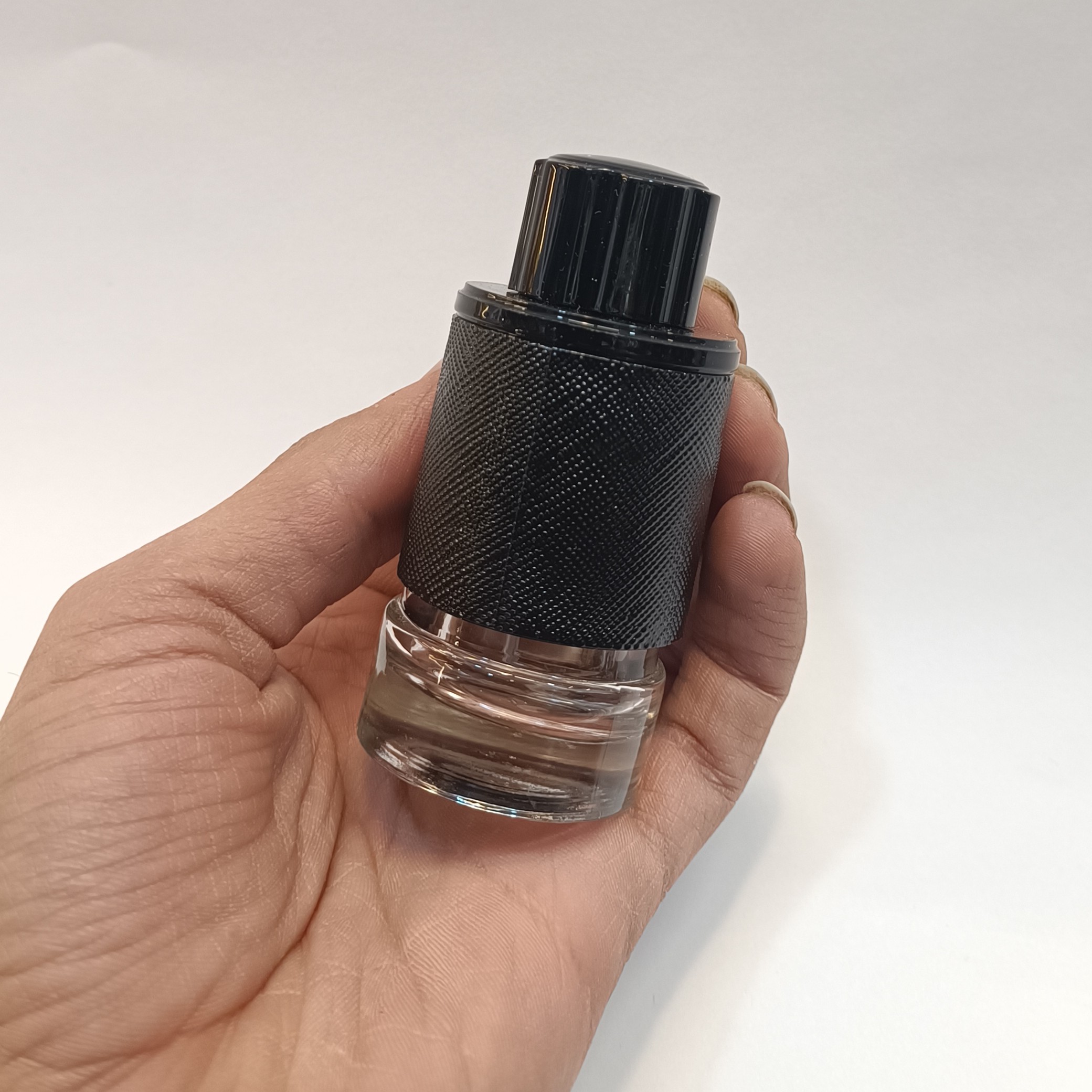 شیشه خالی ادکلن شیشه عطر اسپری 25 میل گرد کمربند مشکی کد4627