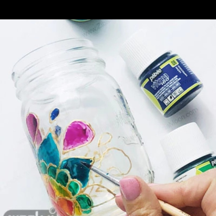 خمیر دورگیر ویترای طراحی رنگ نقره ای دور گیر مارک رپین و مارک اسن