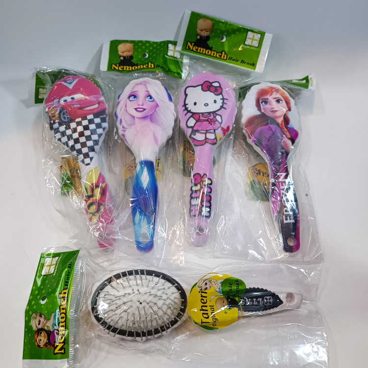 بورس فانتزی چاپ دار سایز متوسط برس بچگانه در طرح های دخترانه و پسرانه