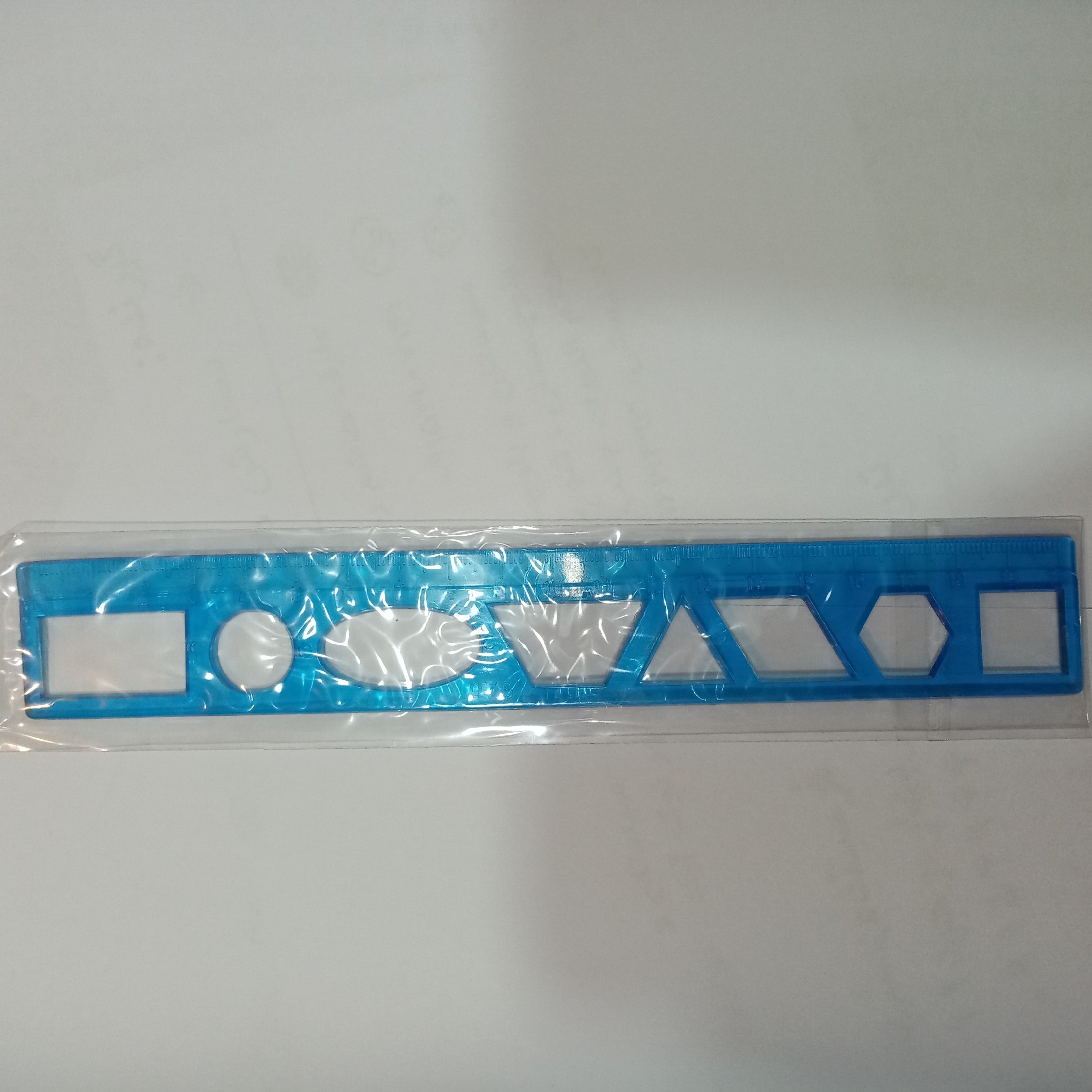 خط کش و شابلون اشکال هندسی ژله ای نشکن 8 طرح 20 سانتی